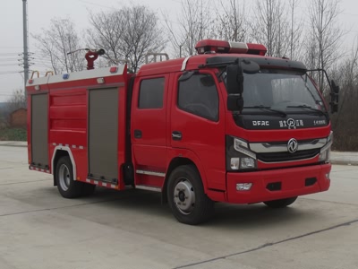 國六東風多利卡5噸水罐消防車